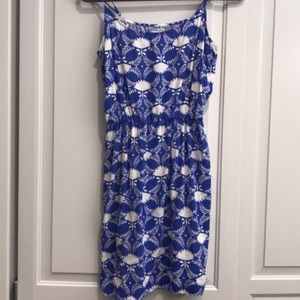 Cute Navy & White Flower Dress